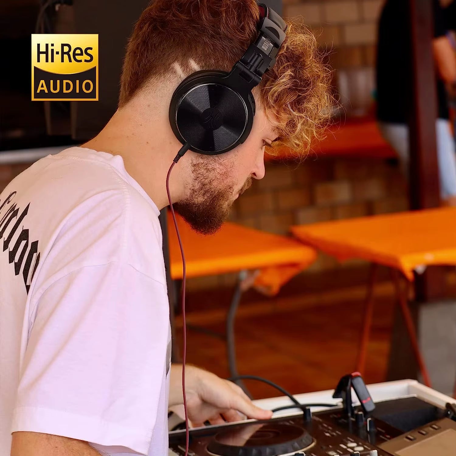 Professional DJ Headphones over Ear Studio Monitor Headset with Microphone HIFI Wired Bass Gaming Headset for Phone